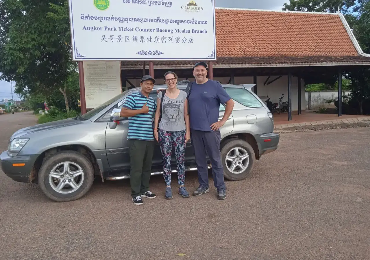 From Siem Reap: Day car explore Banteay Srei & Beng Mealea