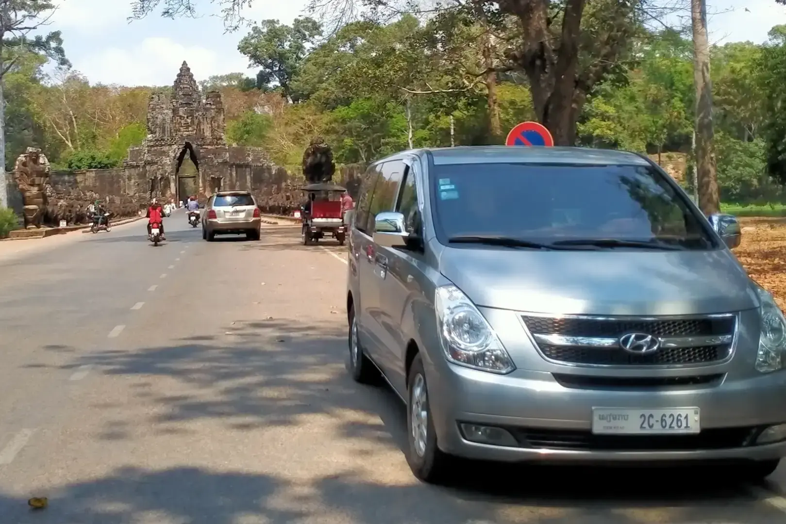 From Siem Reap: Angkor Wat Big Circle Private Day Car Tour