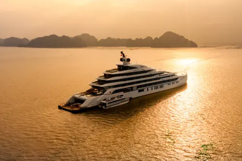 Grand Pioneers Halong Bay Cruise 1 | 2 days 1 nights 2