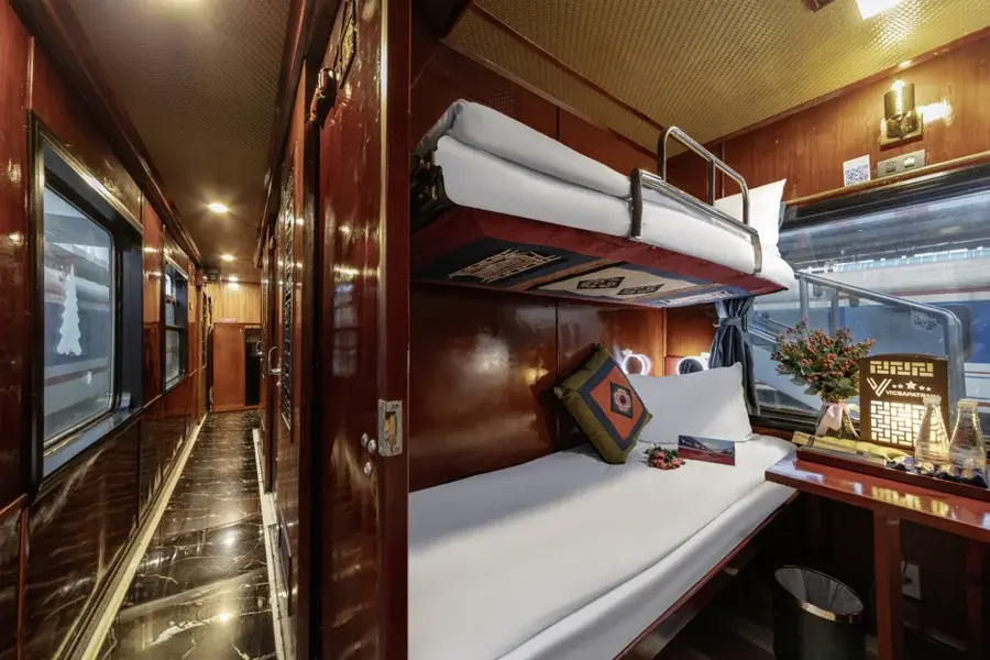 VICSAPA train Sapa to Hanoi 2