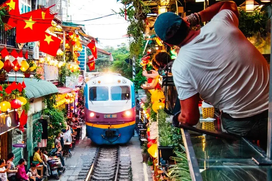 Hanoi - Sapa - Halong 5 days tour 1