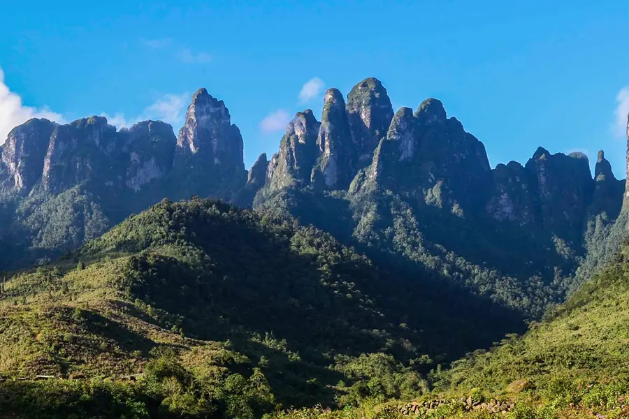 2 Days 1 Night Hiking Ngu Chi Son 3