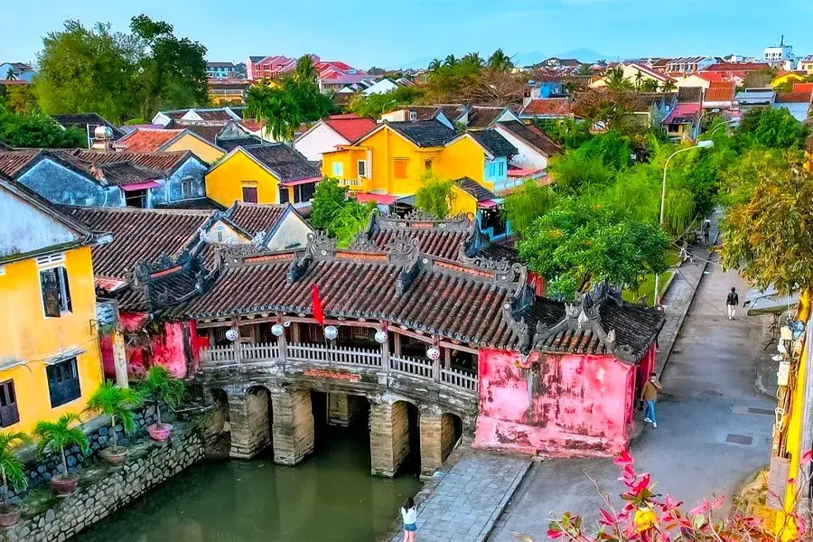 Lang Co to Hoi An private car 3