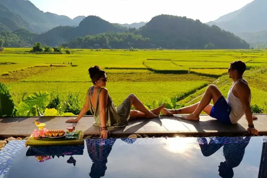 Halong to Mai Chau private car 4