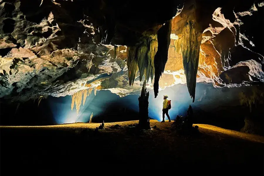 Cua Lo to Phong Nha private car 6