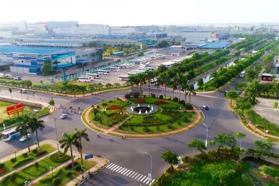 Halong Bay to Bac Ninh private car  9