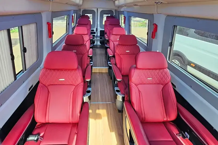 Halong to Sapa luxury limousine van 3