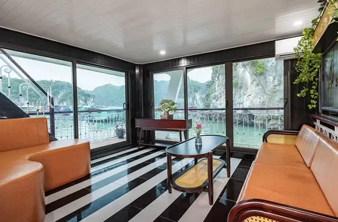 Serenity cruise Lan Ha Bay day cruise from Hanoi 1