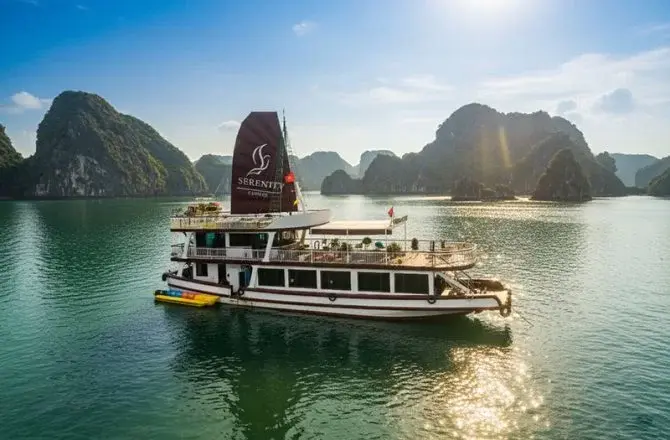 Serenity cruise Lan Ha Bay day cruise from Hanoi 4