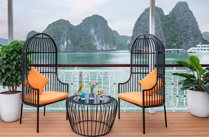Serenity cruise Lan Ha Bay day cruise from Hanoi 7