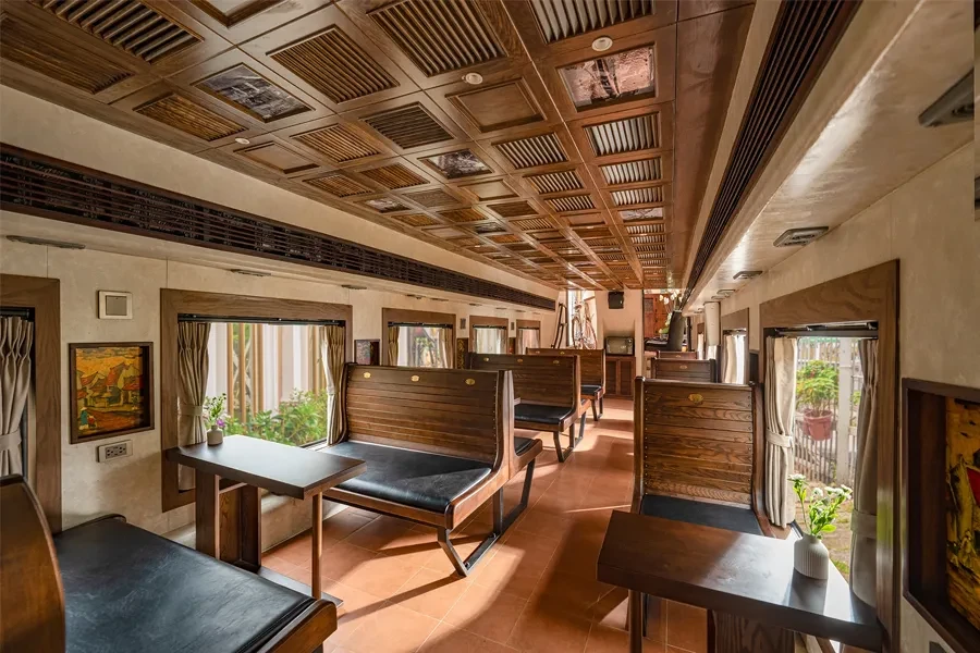 The Hanoi Heritage Train – Hanoi's 5 Gates Heritage Train 6