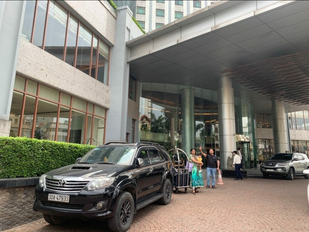 Hanoi to Halong International Cruise port private car