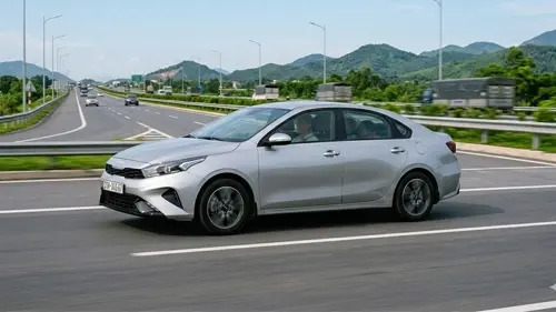 Ca Mau to Ho Chi Minh City/Ho Chi Minh airport private car