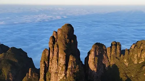 2 Days 1 Night Hiking Ngu Chi Son