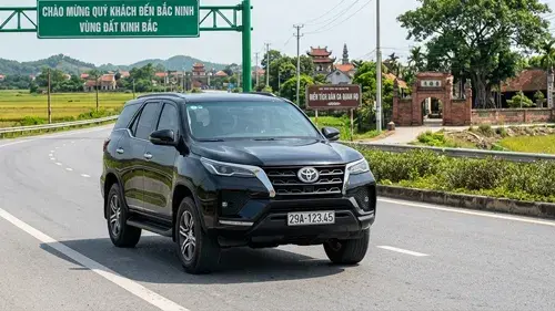 Halong Bay to Bac Ninh private car 