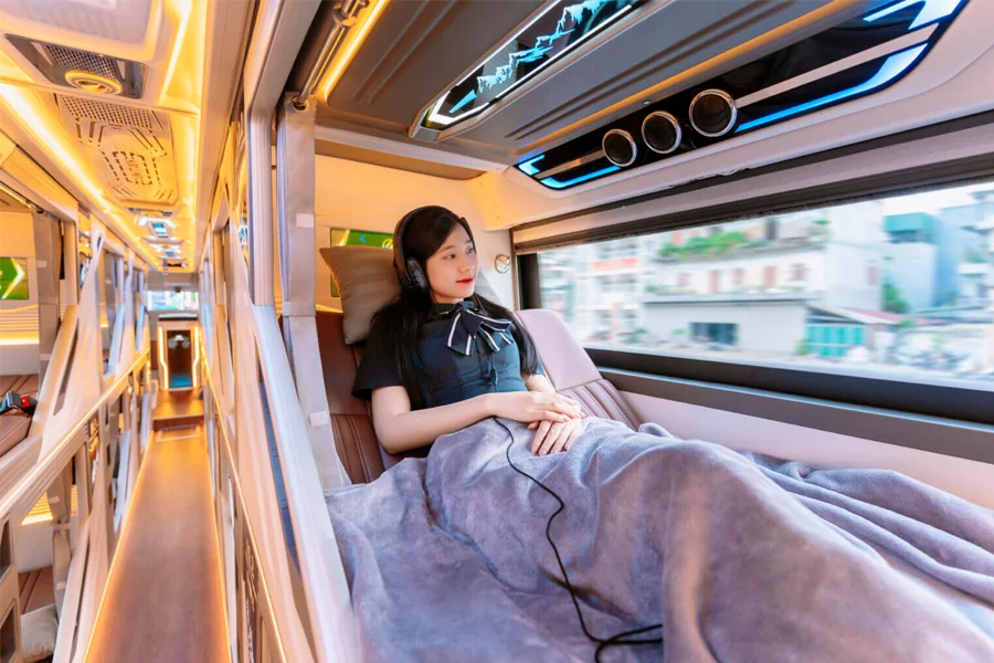 Da Nang to Dong Hoi VIP cabin bus - Single Berth/Cabin