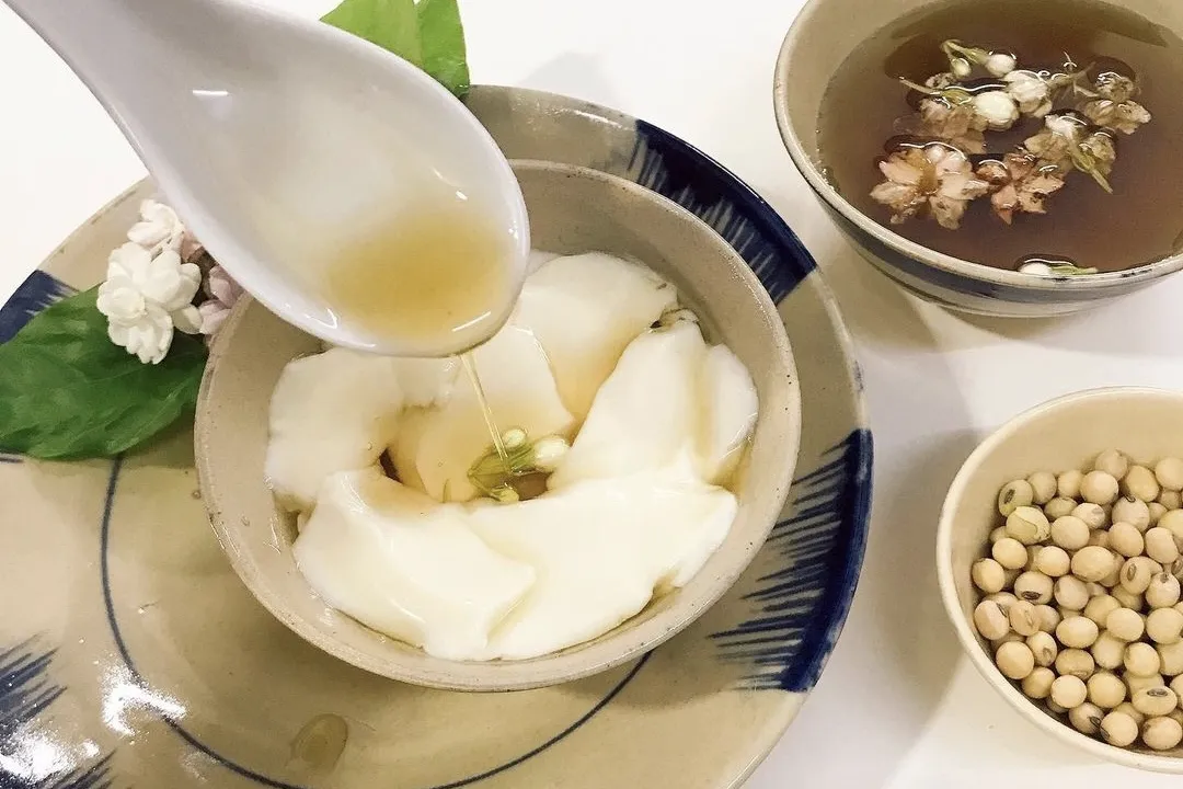 Hanoi-style Sweet Tofu Pudding with jasmine-scented syrup