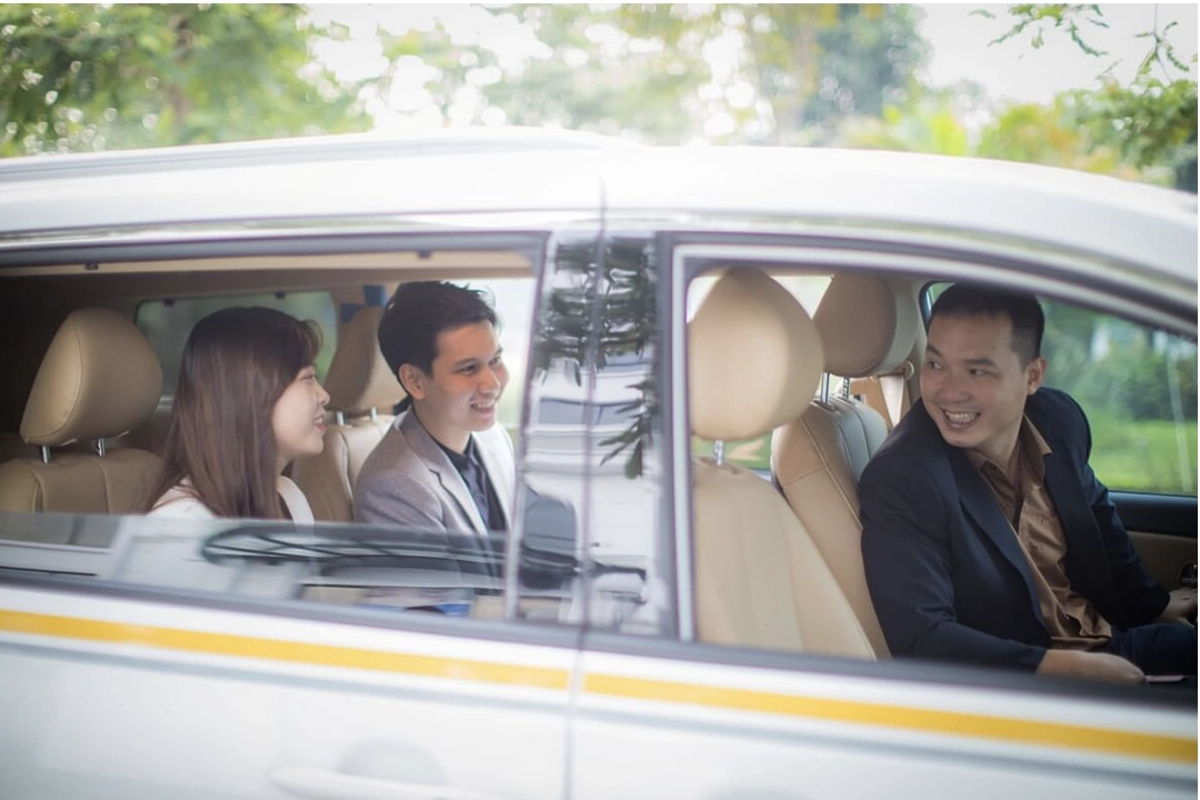 Choose the Private Car Road Trip if you travel as a small tribe — a family with curious children, three friends on a shared adventure, or a couple for whom the journey is the honeymoon